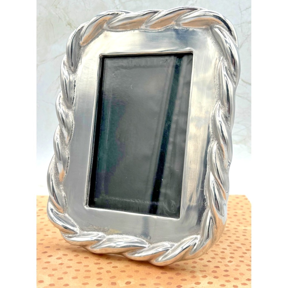 Mariposa Silver‎ Tone Twisted Rope Photo Frame Vertical Tabletop Classic 4x6 EUC